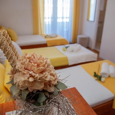Royal Rooms Novalja Bagian luar foto