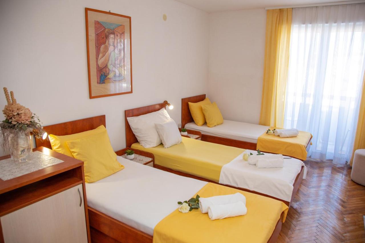 Royal Rooms Novalja Bagian luar foto