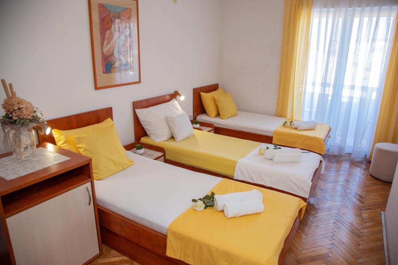 Royal Rooms Novalja Bagian luar foto